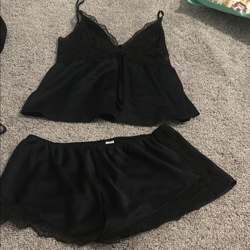 VICTORIA SECRET LACE LINGERE SLEEP TWO PIECE SET